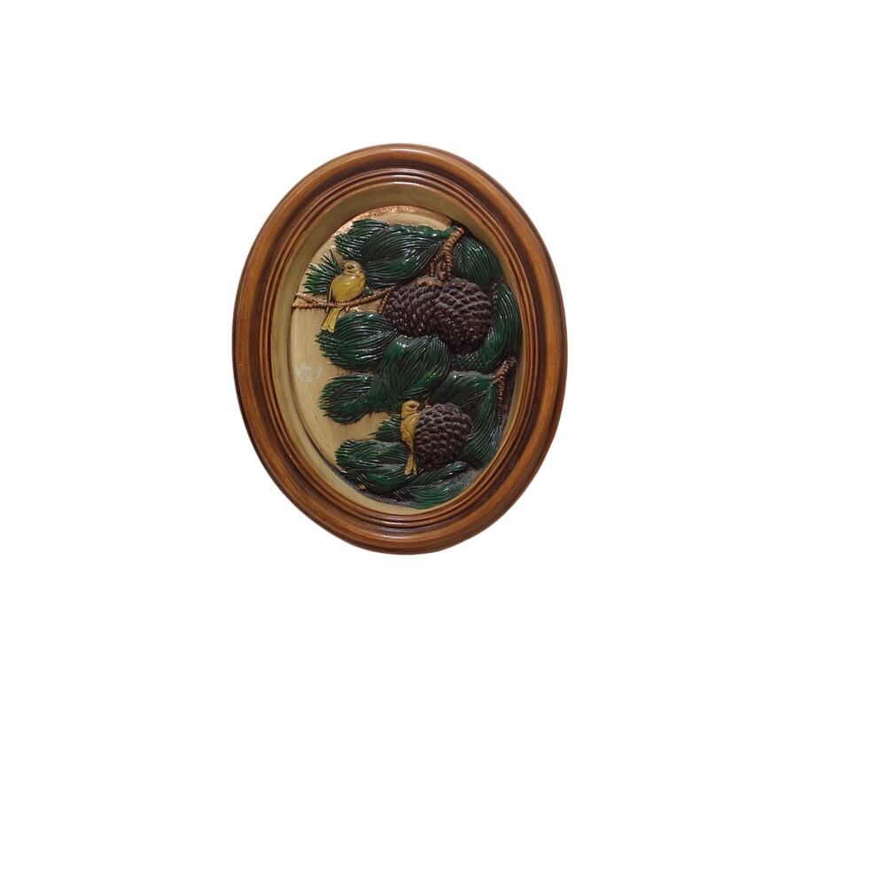 Vintage oval decorative chalkware wall hangings set of four.